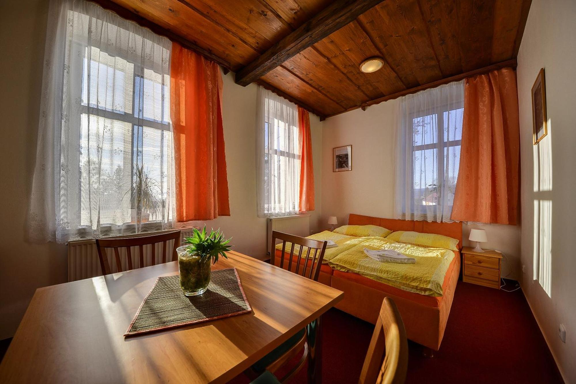 Penzion Kameňák Horní Planá Esterno foto